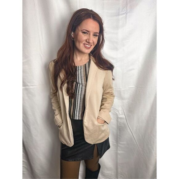 Forever 21 Blazer - Picture 7 of 13